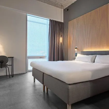 Hotell Zleep Airport Madrid