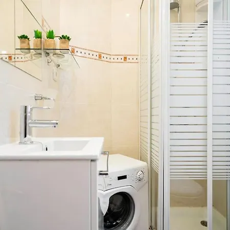 Apartamento Agradable Estudio 3 Personas / 2 Camas En Gran Via Madrid