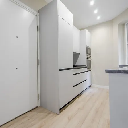 Downtown Apt 7pax La Latina-centro De Madrid! Apartment *