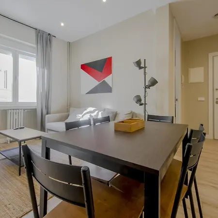 Downtown Apt 7pax La Latina-centro De Madrid! Apartment *