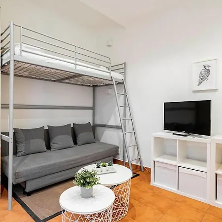 Agradable Estudio 3 Personas / 2 Camas En Gran Via Apartamento Madrid