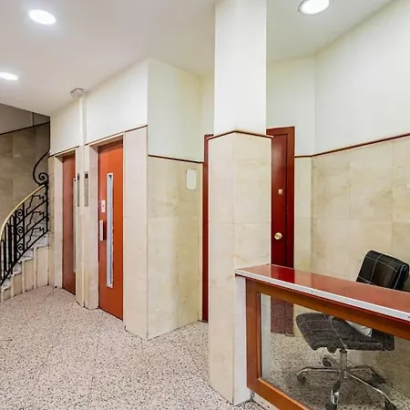 Agradable Estudio 3 Personas / 2 Camas En Gran Via Apartamento