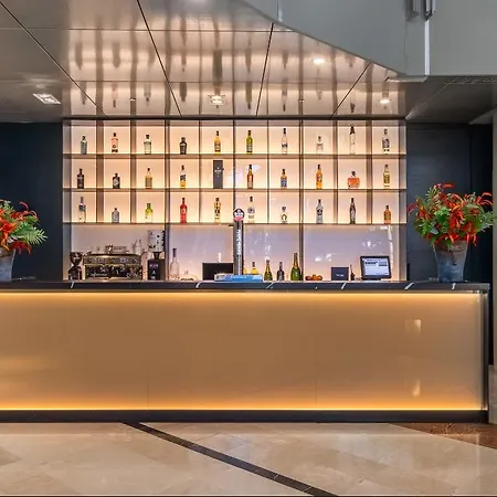 Eurostars Suites Mirasierra 5*