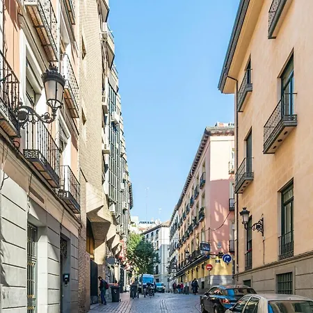 For Teatro Real Plaza Temporal Saint Martin Tru5 * Madrid