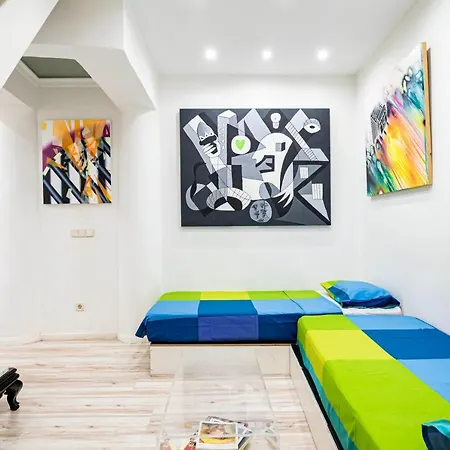 For Teatro Real Plaza Temporal Saint Martin Tru5 Apartment Madrid