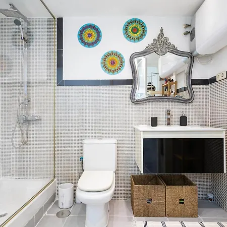 Apartment For Teatro Real Plaza Temporal Saint Martin Tru5