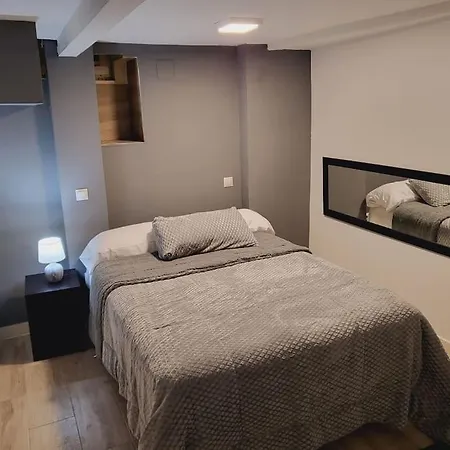 Precioso Apartamento De 2 Habitaciones. Madrid