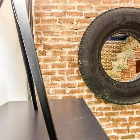 Apartamento Industrial De Diseno מדריד