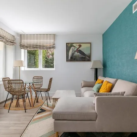 Apartment Homeabout Rios Rosas