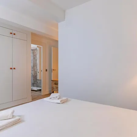 Homeabout Rios Rosas Apartment Madrid