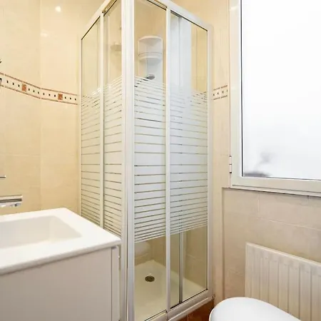 Agradable Estudio 3 Personas / 2 Camas En Gran Via Apartamento *