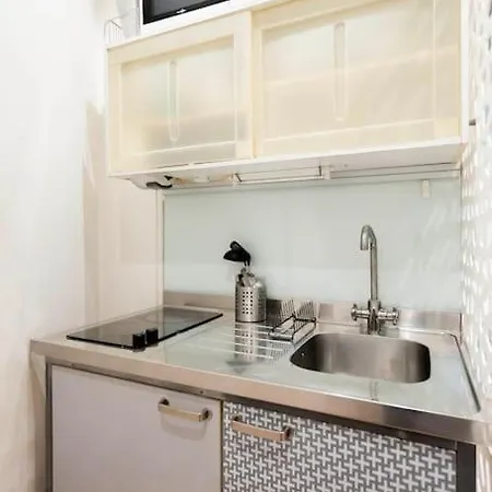 Agradable Estudio 3 Personas / 2 Camas En Gran Via *