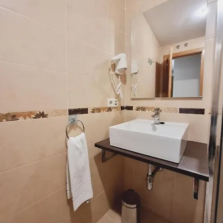 Salvia Apartment Madrid