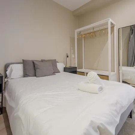 Apartment Downtown Apt 7pax La Latina-centro De Madrid! Madrid