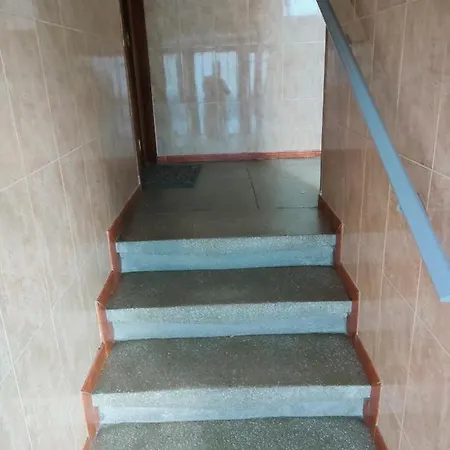 Privada, Luminosa Y Bien Comunicada Apartamento Madrid
