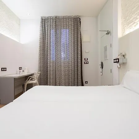 Petit Palace Lealtad Plaza Hotell