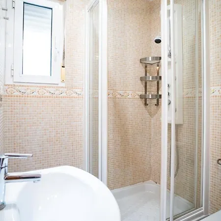 Aparthotel Smartr La Latina Madrid