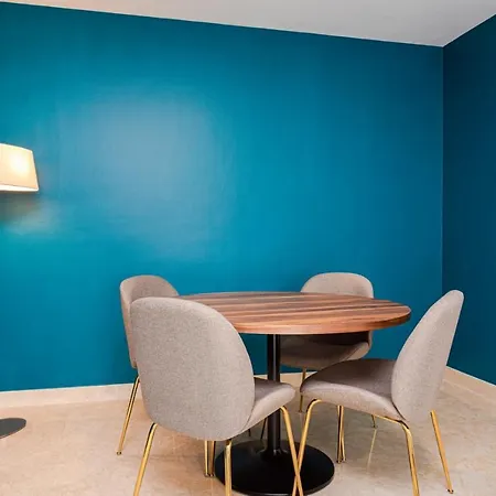 Robles Stylish & Modern 1 Bedroom In Conde Orgaz Apartment Madrid