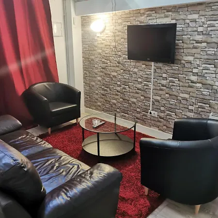 Precioso Apartamento De 2 Habitaciones. *