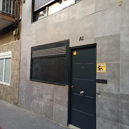 Precioso Apartamento De 2 Habitaciones. * Madrid