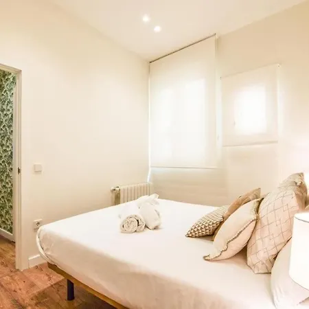 Myhousespain - Estrena En El Centro De - Atocha *