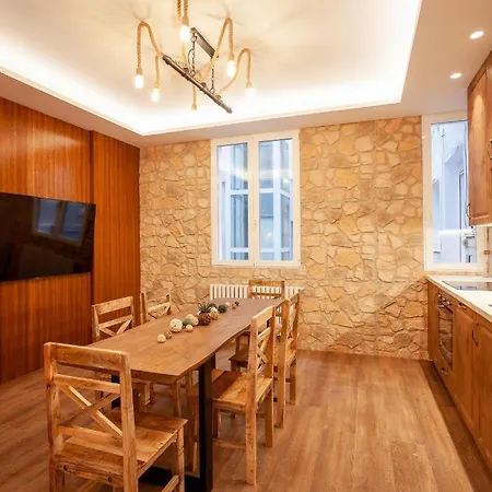 Apartment Plaza Espana V Calle San Bernardino 6br 6bh
