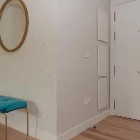 Apartment Moderno Y Lujoso Apartamento En Urbanizacion Privada Con Terraza De Diseno En Valdebebas / Ciudad Deportiva Real / Feria De *
