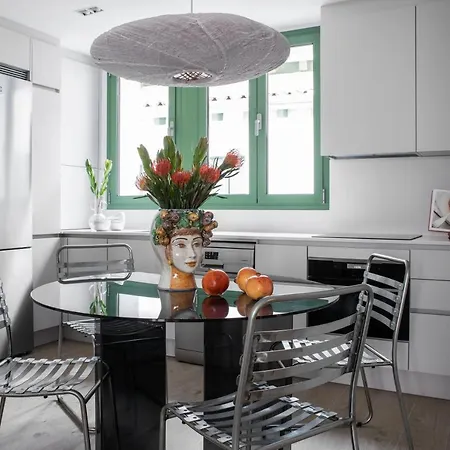 Apartment Calatrava - Darya Living Madrid