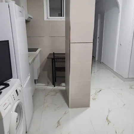 In Guest - Double 01 Carpet *