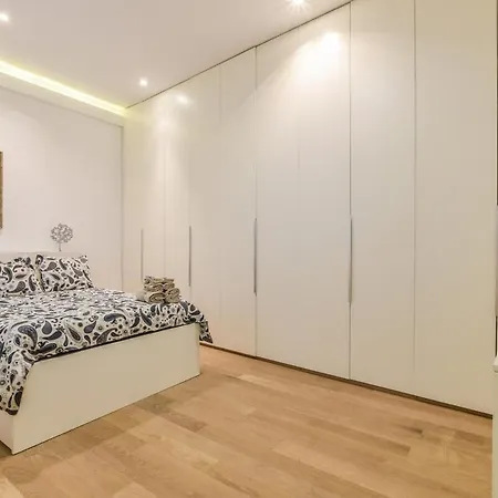 Myhousespain - De Lujo En Malasana - Mhm * Madrid
