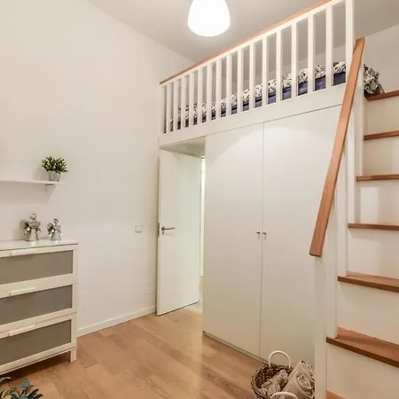 Myhousespain - De Lujo En Malasana - Mhm * Madrid