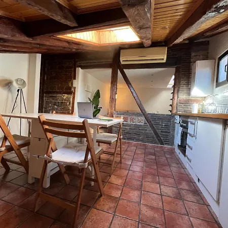 Appartamento San Vicente Ferrer, Duplex Dos En Malasana *