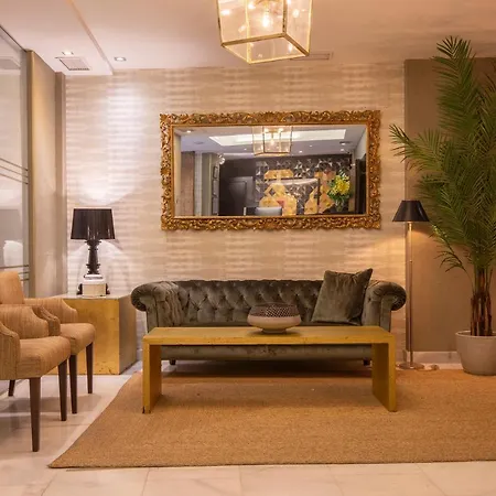 Meninas - Boutique Opera