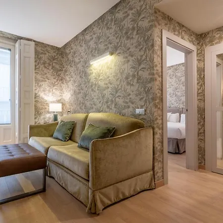 Hotel Meninas - Boutique Opera 4*
