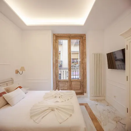 Apartment Plaza Espana V Calle San Bernardino 6br 6bh Madrid