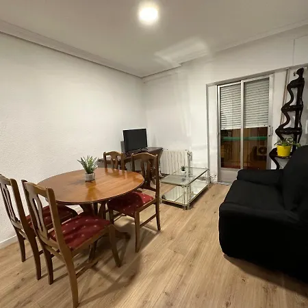 Apartment Licenciado Vidriera