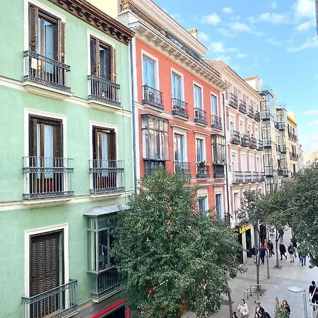 Fuencarral Apartamento *