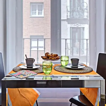 Apartamento Spacious Luxury 1br In Centro! S.an *