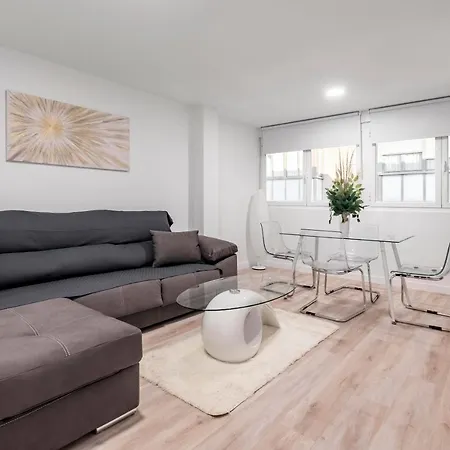Free Parking, Casa Independiente Holiday home *