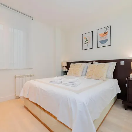 Apartment Deslumbrante Apto Barrio De Letras By Batuecas *