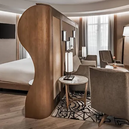 Hotel Circulo Gran Via, Autograph Collection (adults Only) Madrid