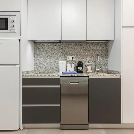 Dobo Homes - Pa4 Apartment Madrid