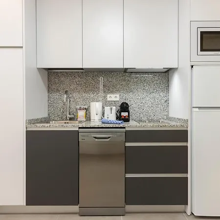 Dobo Homes - Pa4 *