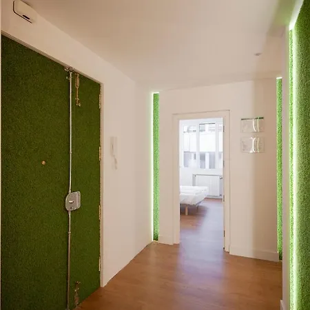 Apartamento Gran Via Iv Calle Tudescos 5br 5bh *