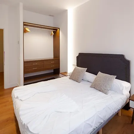 Gran Via Iv Calle Tudescos 5br 5bh Madrid