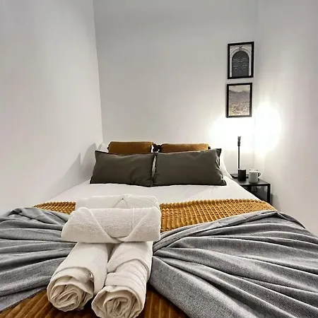 Apartment Exterior Atocha Ile Fe *