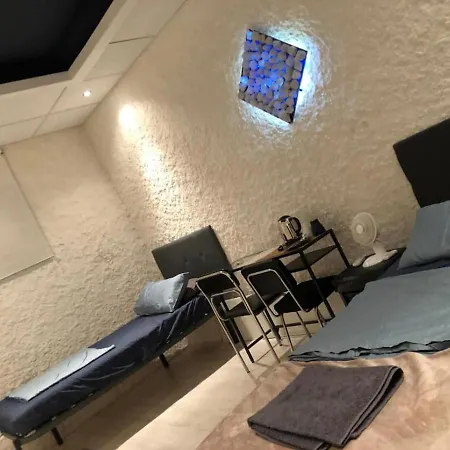 Parsa Homstay Guest house