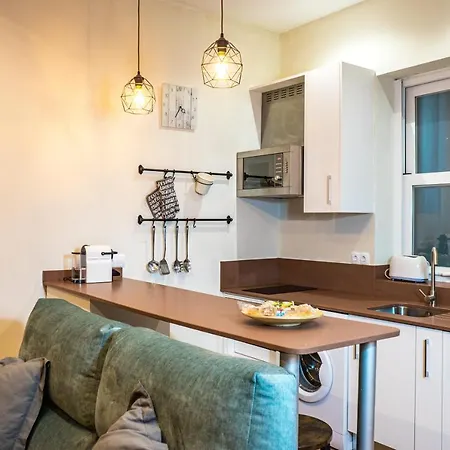 Apartment Acogedor Estudio En Cuatro Caminos By Bebalmy *