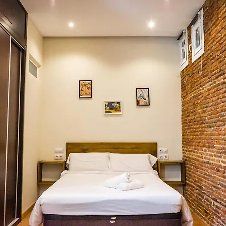 Apartment Acogedor Estudio En Cuatro Caminos By Bebalmy