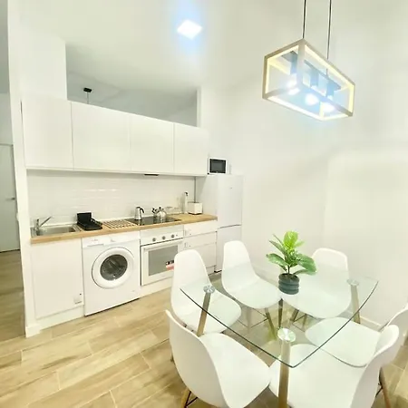 Puente Praga Aparment